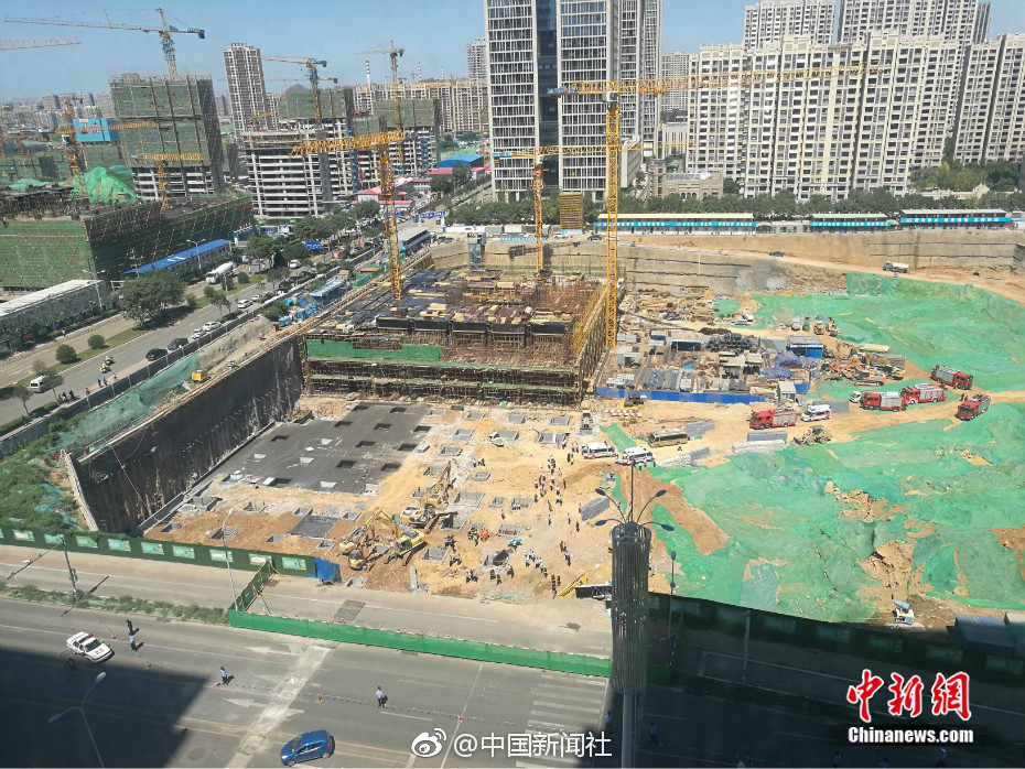 赛力斯港股正式上市 豪华新能源“双城记”开启