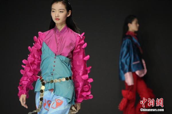 张安妮
