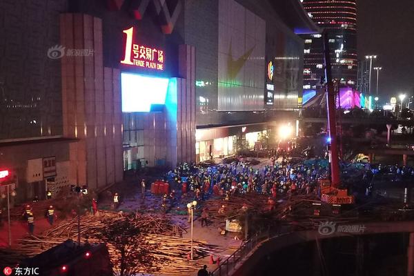 理想汽车理想i6正式开启交付