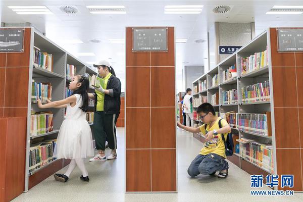 何亮亮