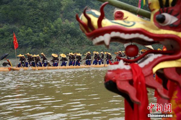 万润股份：印刷技术路线与公司产品无竞争关系