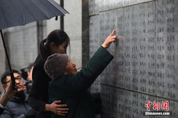 中小发展商承压 丽丰借款总额增至超百亿港元