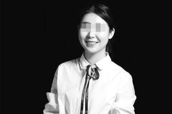 张鸥