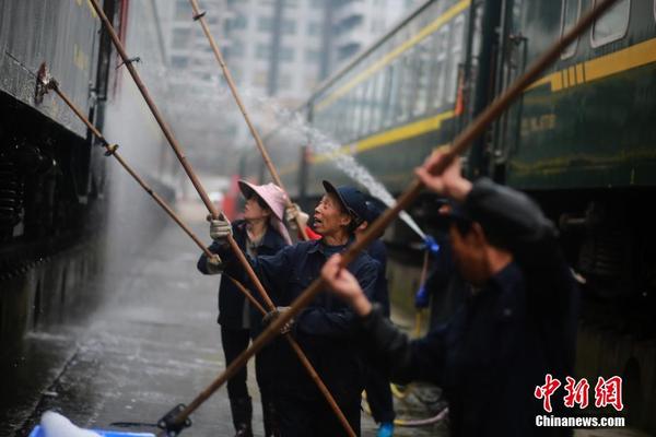 消费金融公司加速跑向“达标线”